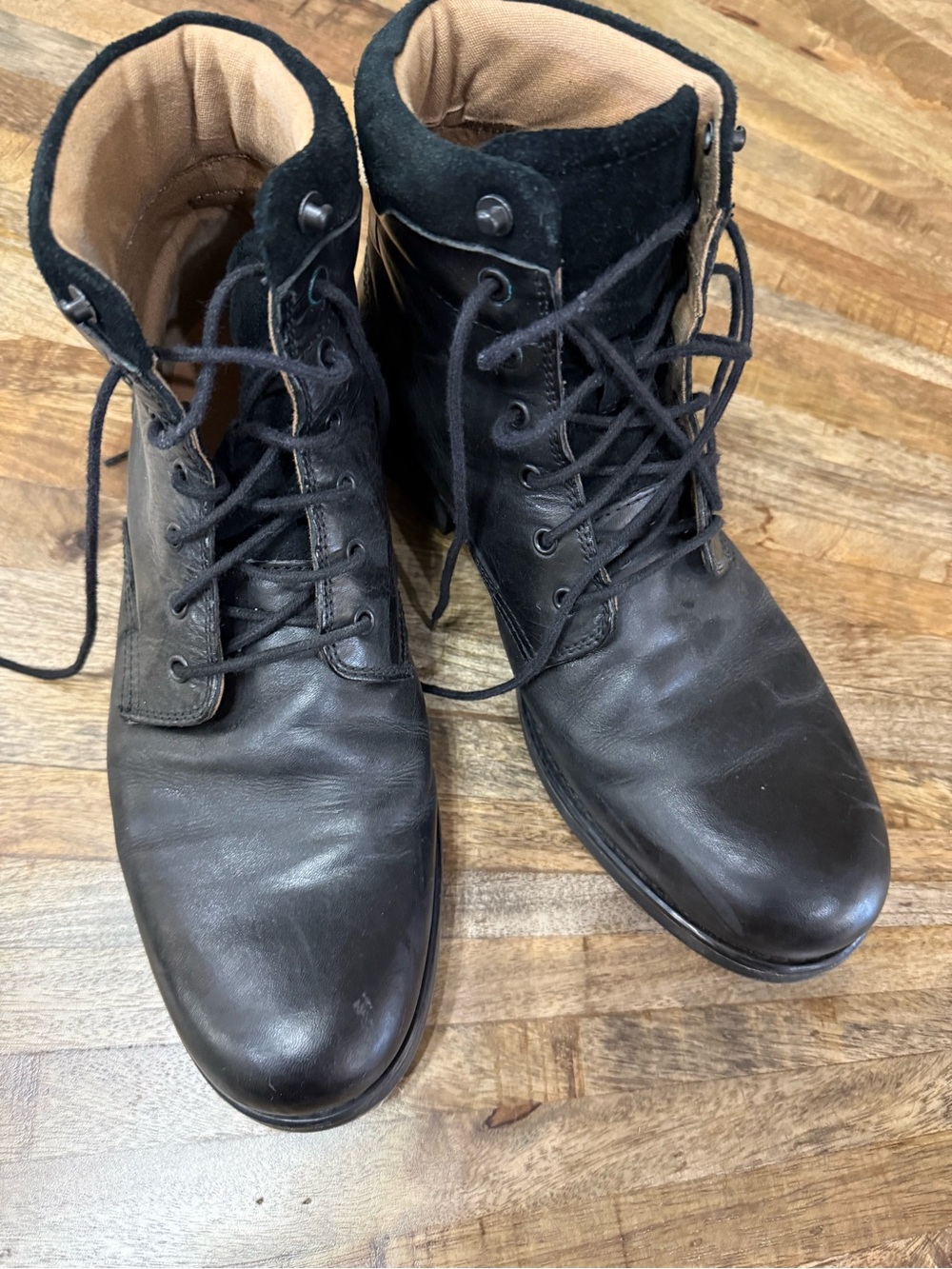 Aldo Black Leather Lace-Up Ankle Boots with Suede Collar